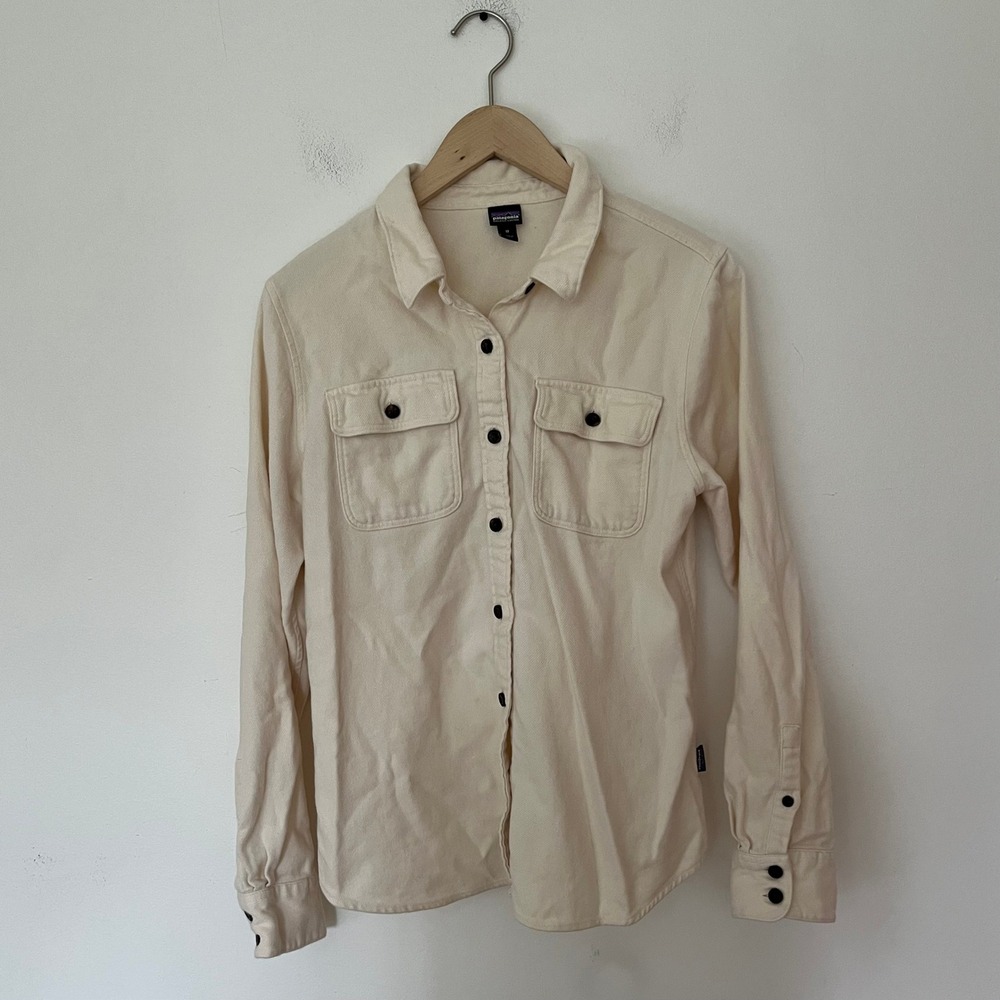 Patagonia Organic Cotton Twill Button Down Shirt Cream Off-White Medium